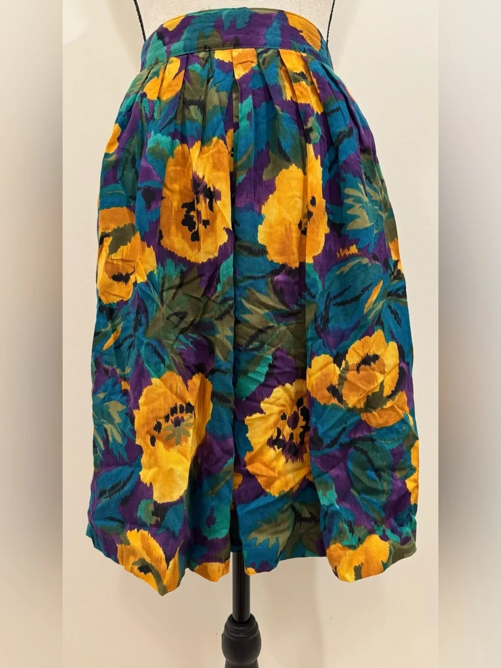 Vintage Floral Culotte Shorts M Knee Length Wide Leg Gaucho 80s 90s